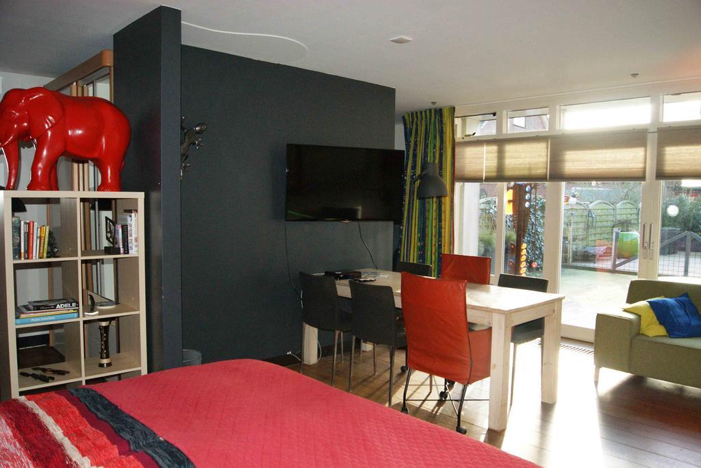 Bed&Breakfast Maasland Habitación foto
